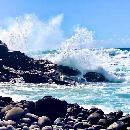 La Piedra Directo En Playa La Oliva